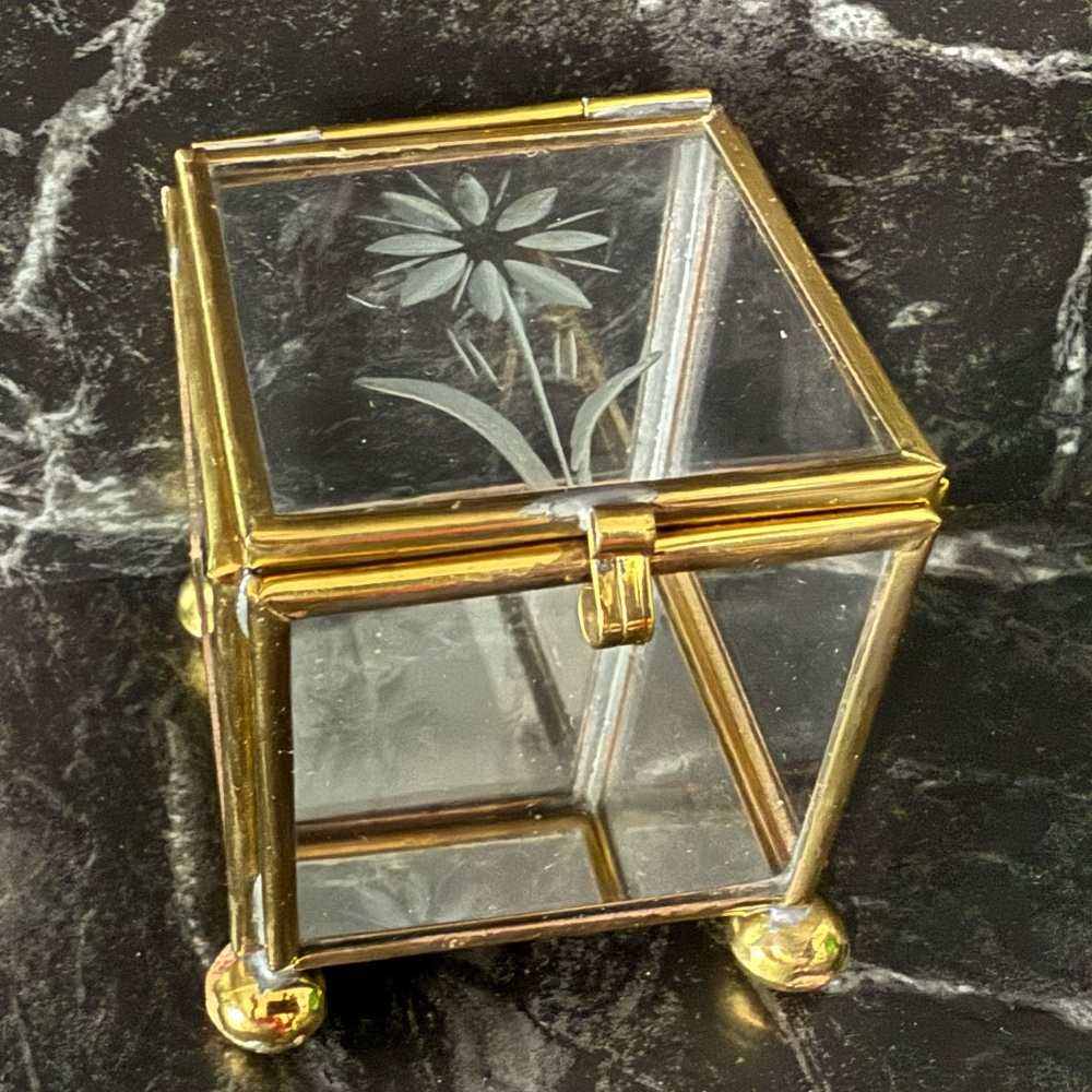 Glass Jewelry Box with Etched Flower on Lid and Mirror Bottom - Picture 1 of 14